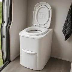 Inodoro químico en una caravana. Descubre cómo funciona el water químico y su sistema de tratamiento.